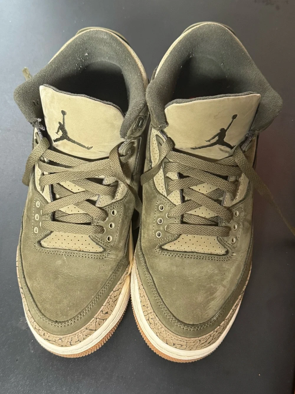 Jordan Men’s Sneakers in Olive Green and Tan